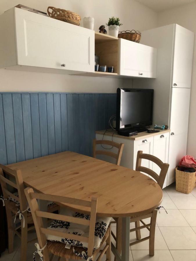 Appartamento Curato Con Giardino Marina Romea Exteriör bild